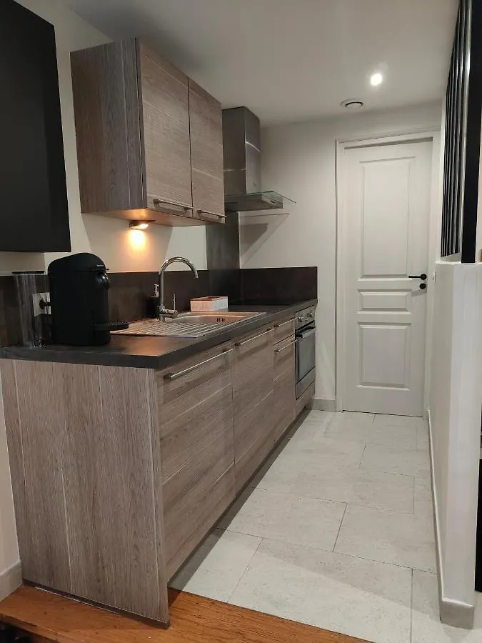 Appartamento Au Spa De Llea Avignone Francia